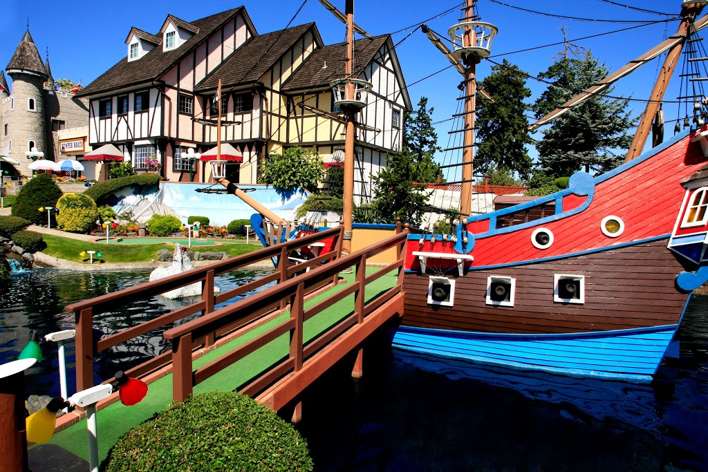 Paradise Mini Golf and Fun Park | 375 Island Hwy W, Parksville, BC V9P 1A1, Canada | Phone: (866) 325-1874