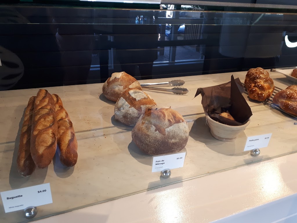 Le fournil Bakery | 101-1205 Bow Valley Trail, Canmore, AB T1W 1P5, Canada | Phone: (403) 675-5005