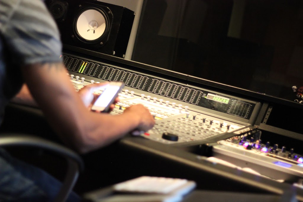 4SoundMedia Studios Toronto | 316 Rustic Rd, North York, ON M6L 1W5, Canada | Phone: (647) 352-3231