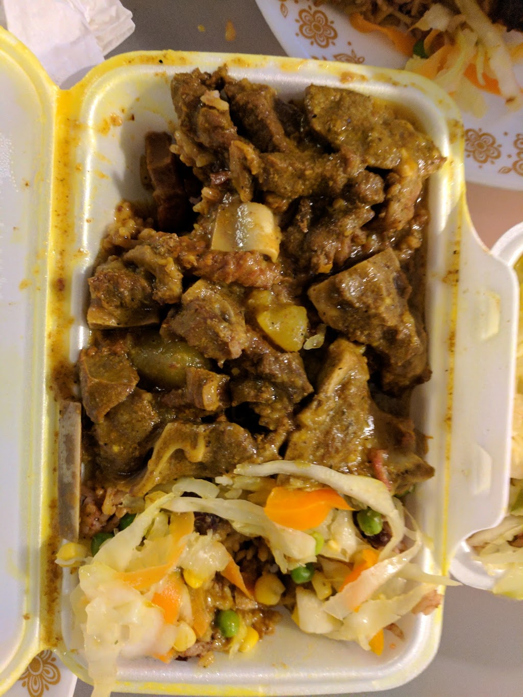 Auntie Bell’s Jamaican Cuisine | 2257 Islington Ave, Etobicoke, ON M9W 3W6, Canada | Phone: (416) 740-2596