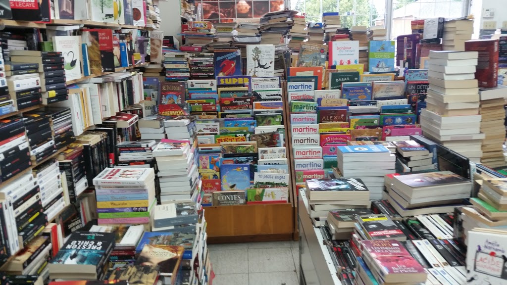 Librairie De La Montee | 5317 Montée Saint-Hubert, Saint-Hubert, QC J3Y 1V8, Canada | Phone: (450) 926-8822