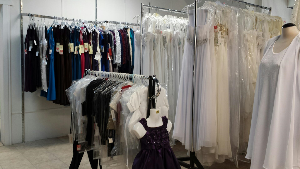 Creation Jessyca Haute Couture | Sur demande, Saint-Jean-de-Matha, QC J0K 2S0, Canada | Phone: (450) 750-2292