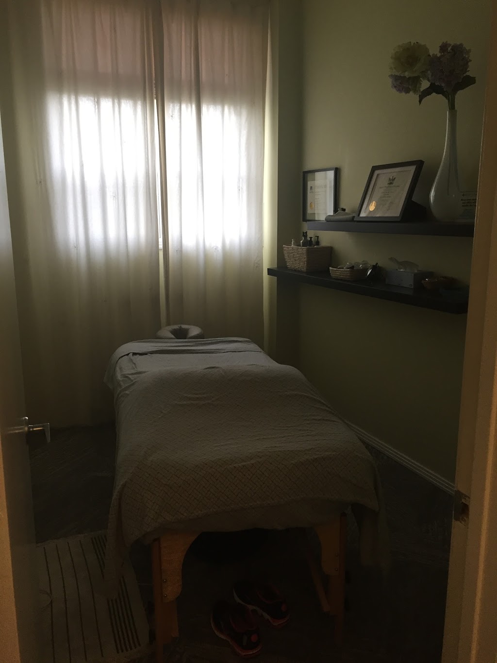 Nunyara Massage & Wellness | 10171 Saskatchewan Dr NW #214, Edmonton, AB T6E 4R5, Canada | Phone: (780) 288-7997