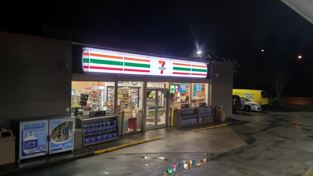 ESSO 7-Eleven 37858 | 3720 Imperial St, Burnaby, BC V5J 1A1, Canada | Phone: (604) 436-4591