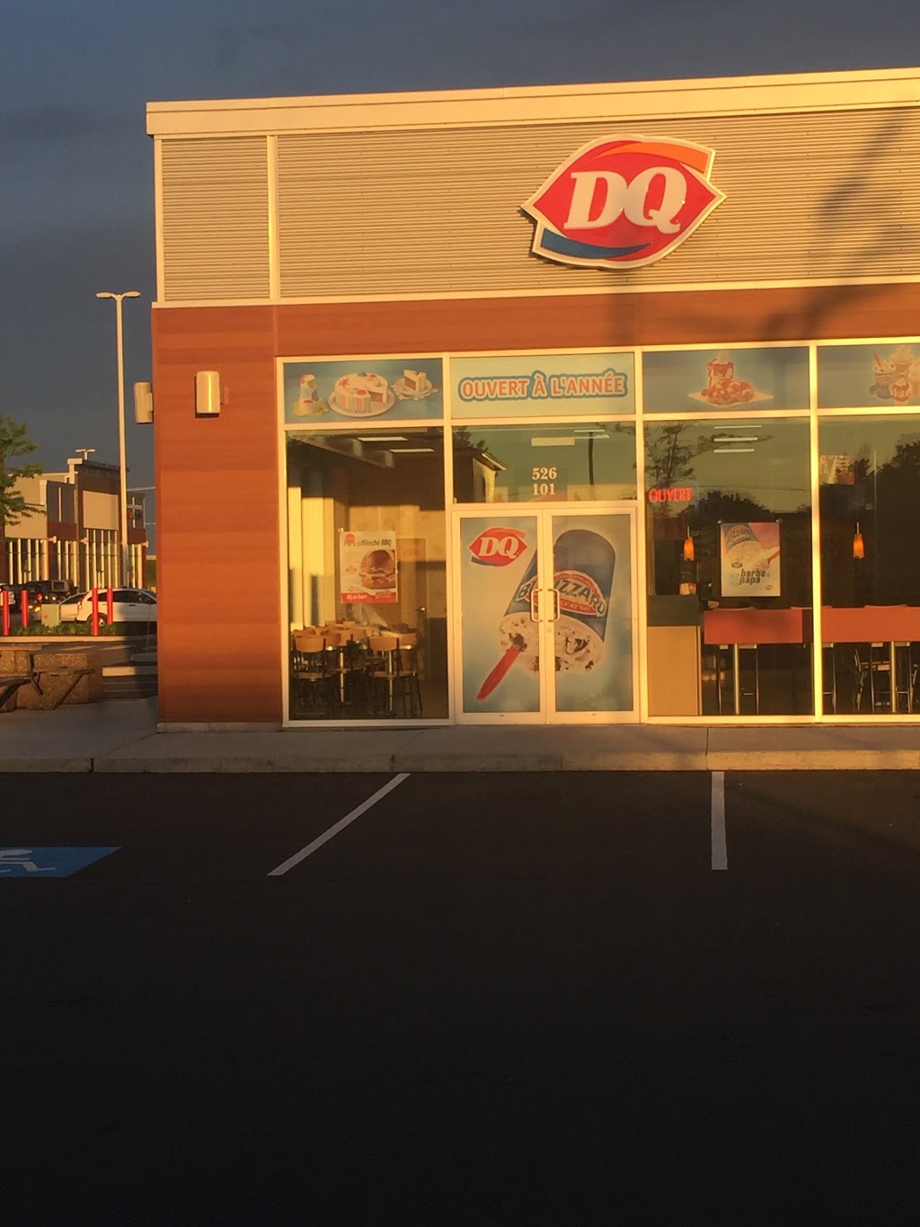 Dairy Queen (Treat) | 526 Boulevard Cadieux, Beauharnois, QC J6N 0R5, Canada | Phone: (450) 225-3750