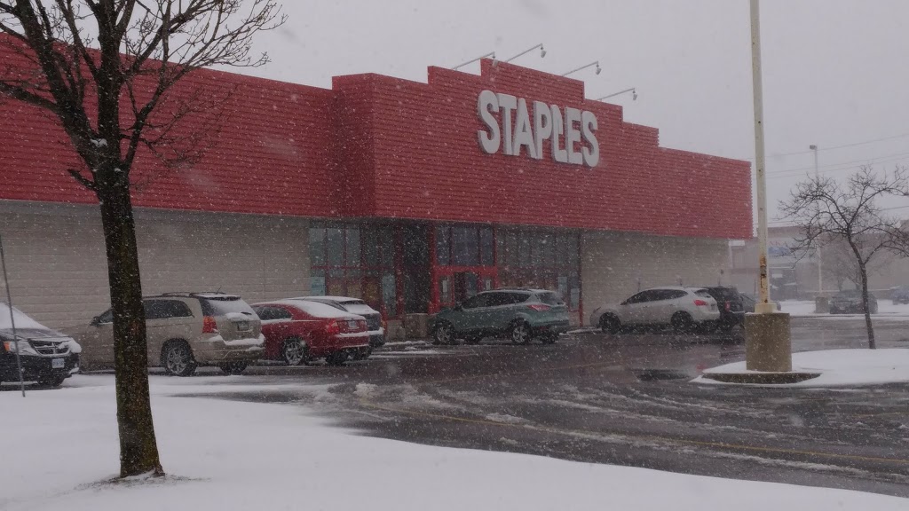 Staples | 4511 Walker Rd, Windsor, ON N9A 6J3, Canada | Phone: (519) 972-5127