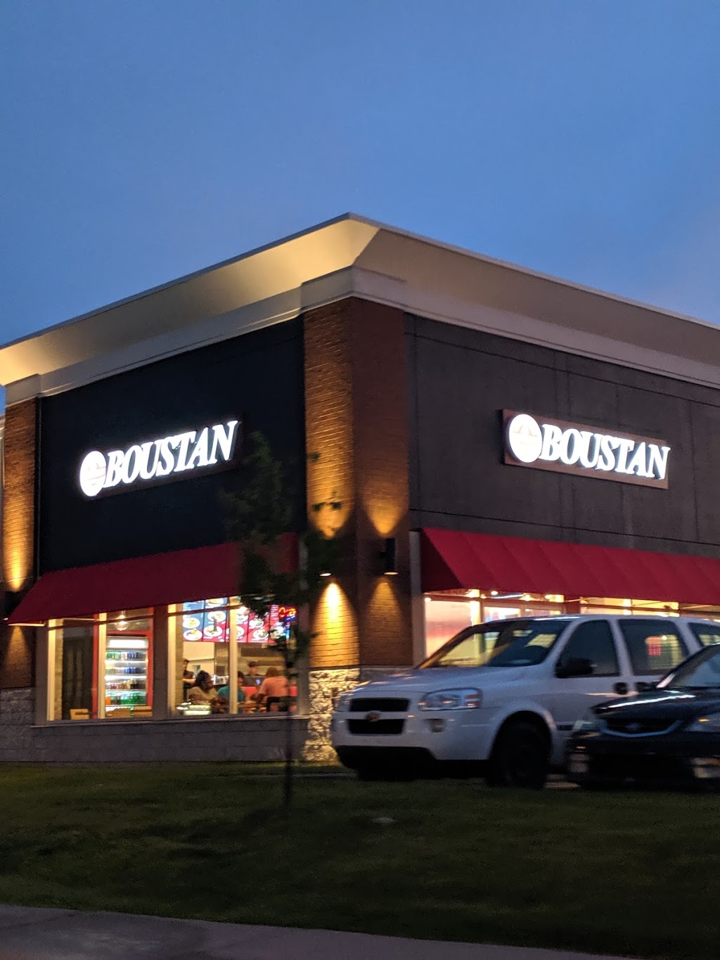 Boustan Vaudreuil | 3052 Boulevard de la Gare, Vaudreuil-Dorion, QC J7V 0H1, Canada | Phone: (450) 424-4418