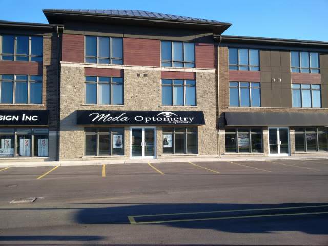 Moda Optometry & Eyewear | 530 N Service Rd, Grimsby, ON L3M 0C9, Canada | Phone: (905) 309-6632