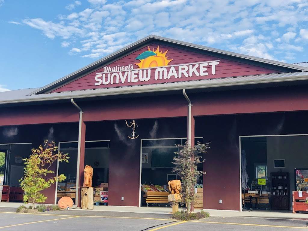 Sunview Market | BC-97, Oliver, BC V0X 1C0, Canada | Phone: (250) 498-5155