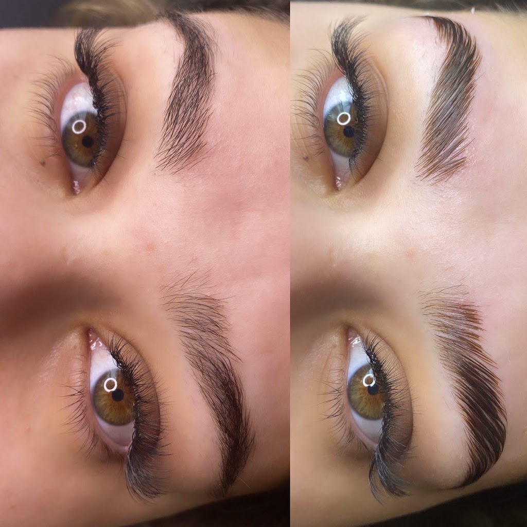 Patricies Lash Bar | 123 Vinton Rd, Hamilton, ON L9K 0G8, Canada | Phone: (647) 937-4486