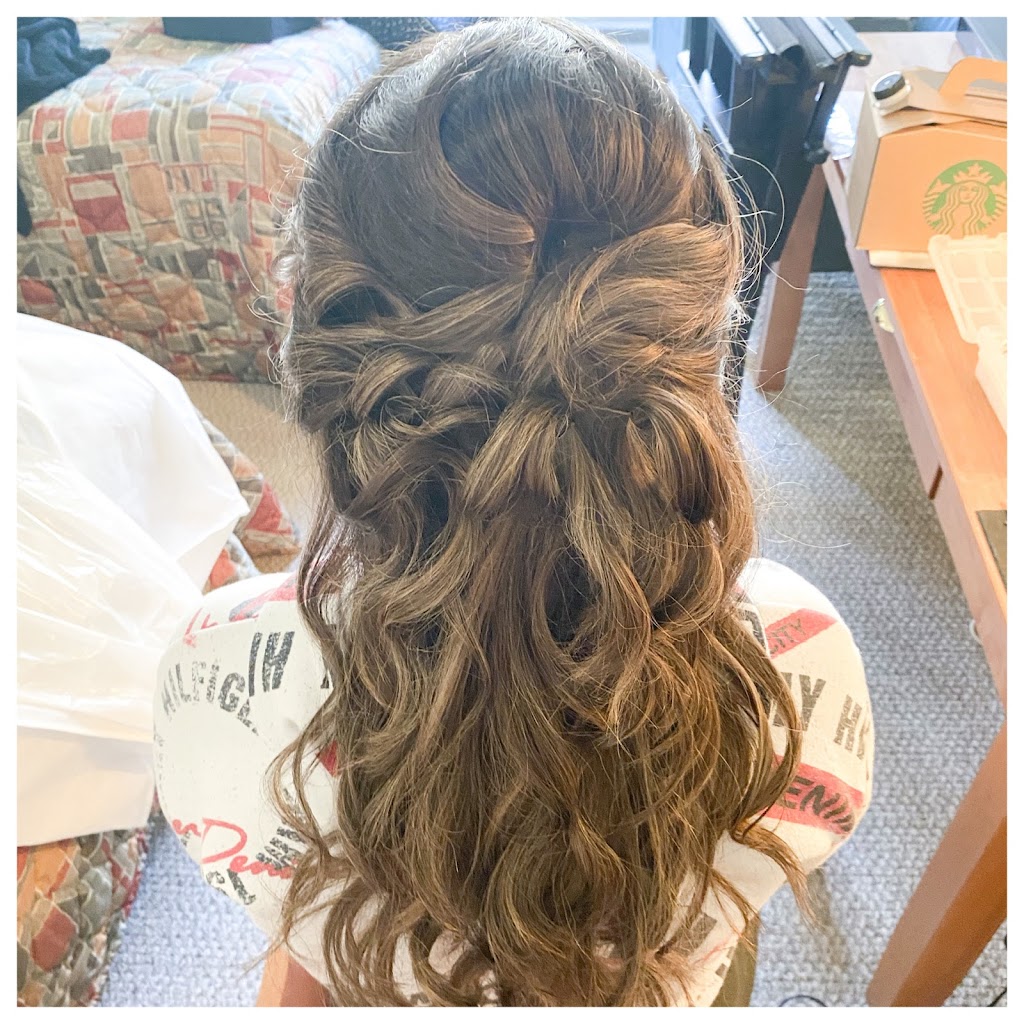 White Rose Bridal Hair | 7050 Blackwell Rd, Kamloops, BC V2C 6V7, Canada | Phone: (250) 819-3122