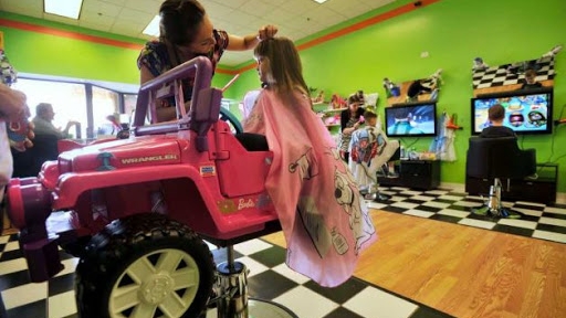 Sharkeys Cuts For Kids - Burlington ON | 2485 Appleby Line, Burlington, ON L7L 0B6, Canada | Phone: (905) 335-4100