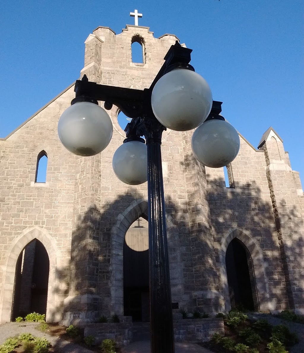 Cocathédrale Notre-Dame-de-Fourvière | 433 Rue de la Madone, Mont-Laurier, QC J9L 1S1, Canada | Phone: (819) 623-1202