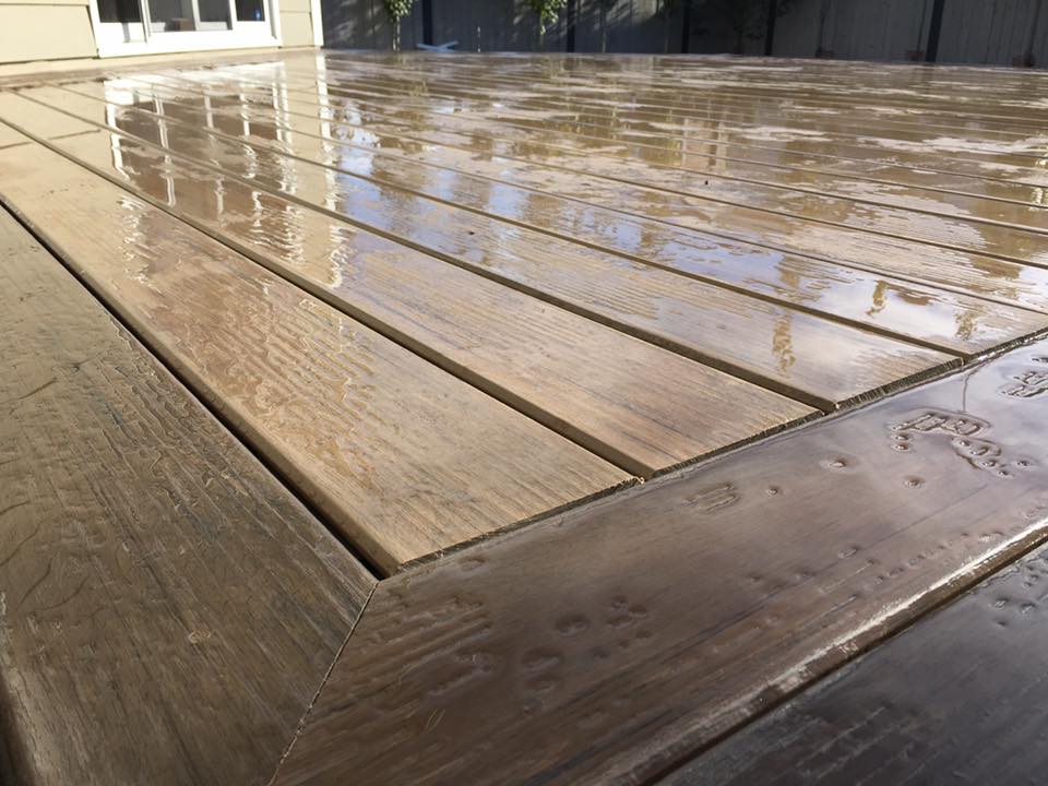 Making Decks Affordable | 277 Reichert Dr, Beaumont, AB T4X 1Z7, Canada | Phone: (780) 737-9008