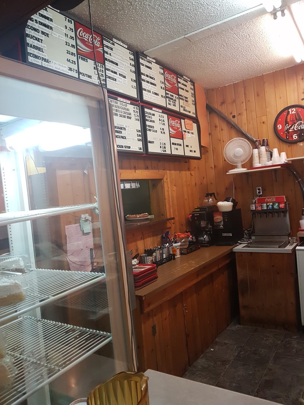 Kings Chicken & Pizza | 1018 6 St, Rosthern, SK S0K 3R0, Canada | Phone: (306) 232-4858