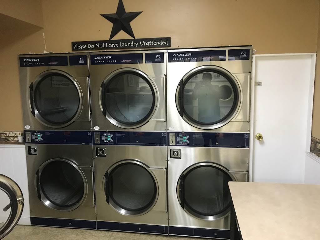 Wash Tub Laundromat | 19 Elks St, Picton, ON K0K 2T0, Canada | Phone: (613) 921-2326