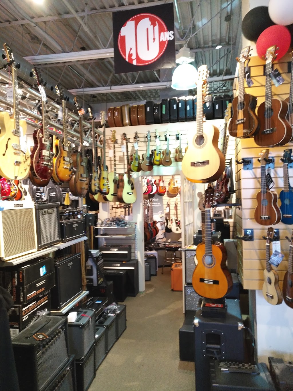 La Zone Musicale | 1116 Boulevard de la Grande-Allée, Boisbriand, QC J7G 2T4, Canada | Phone: (450) 508-4717