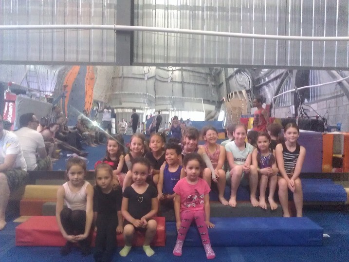 Club de gymnastique Les Icares | 4757 Boulevard Dagenais O, Laval, QC H7R 1L7, Canada | Phone: (450) 232-2232