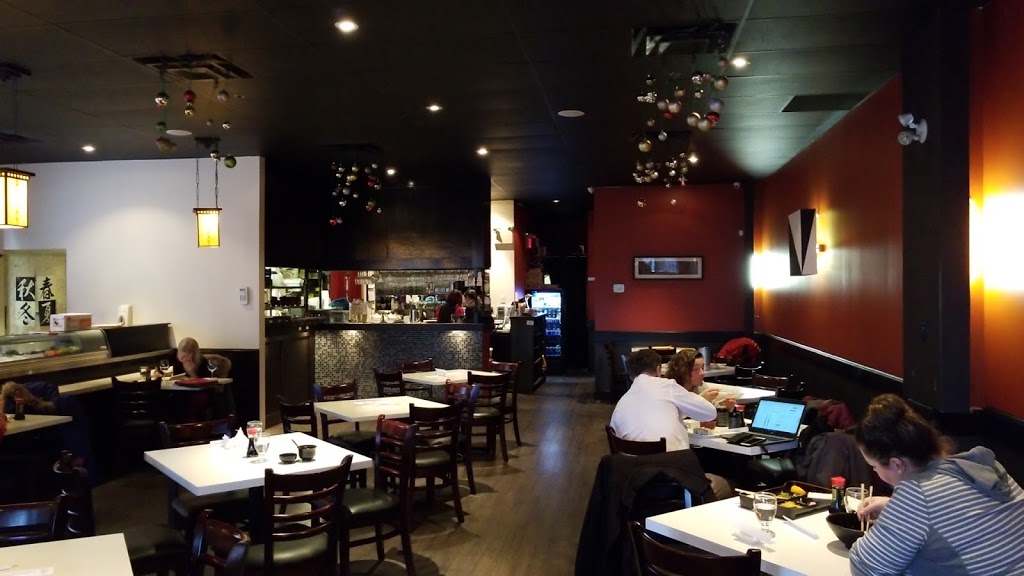 Sushi Nami Royale (Clayton Park) | 278 Lacewood Dr, Halifax, NS B3M 3N8, Canada | Phone: (902) 422-9020 ext. 2