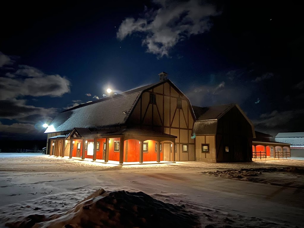 Equestrian Center Km | 30 Rte 132 E, Saint-André-de-Kamouraska, QC G0L 2H0, Canada | Phone: (418) 493-2563