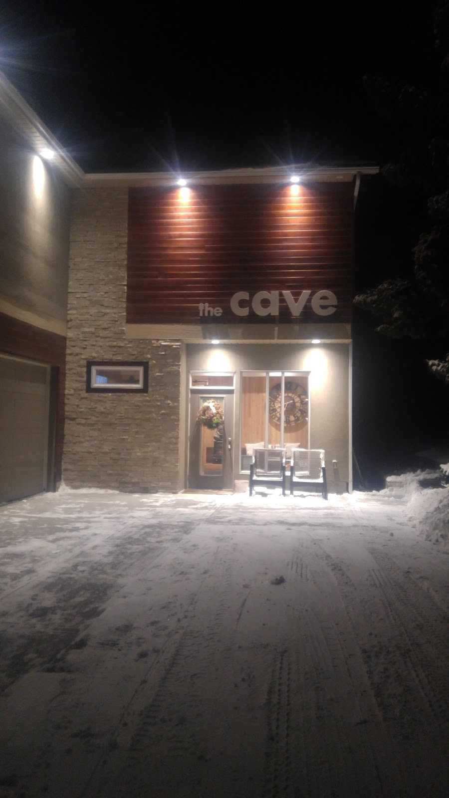 The Cave Sauna Day Spa | 316 3 St, Cochrane, AB T4C 1Z6, Canada | Phone: (403) 903-5821