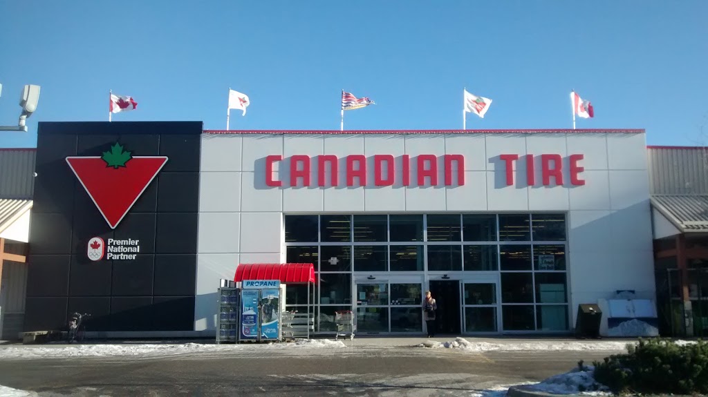 Canadian Tire | 1851 Mamquam Rd, Squamish, BC V8B 0H5, Canada | Phone: (604) 898-2227