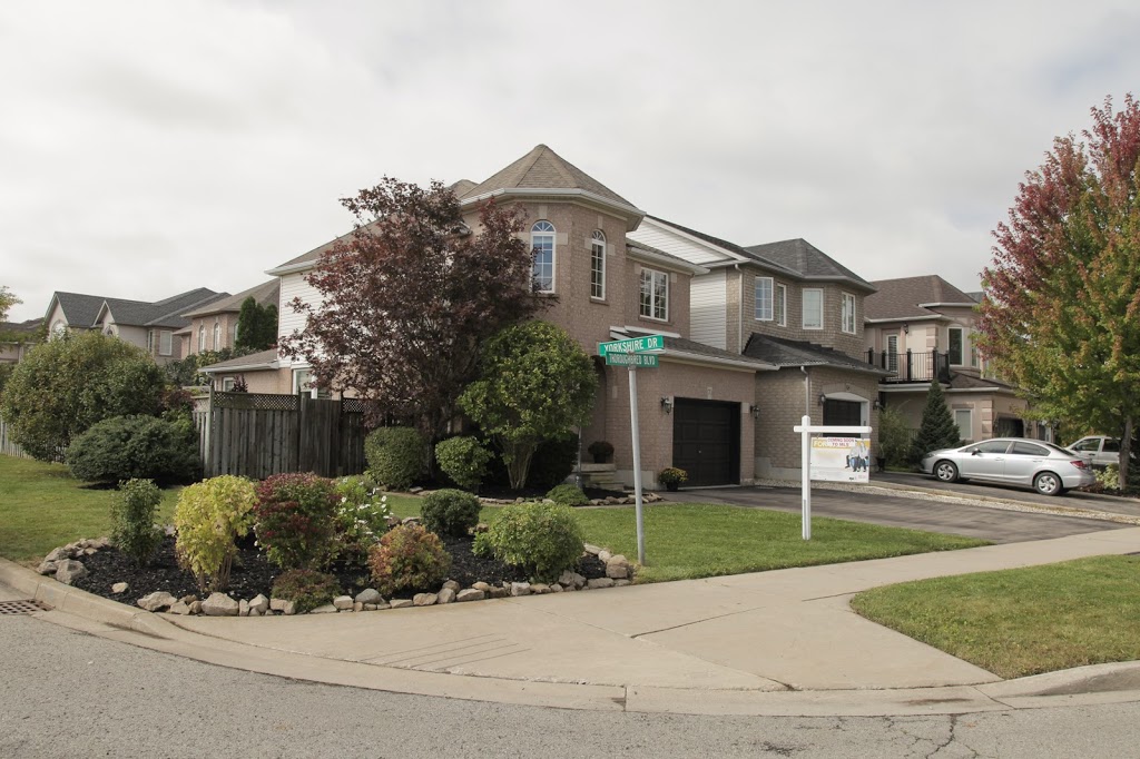Roach Family Real Estate | 475 Main St E, Milton, ON L9T 1R1, Canada | Phone: (289) 270-1719