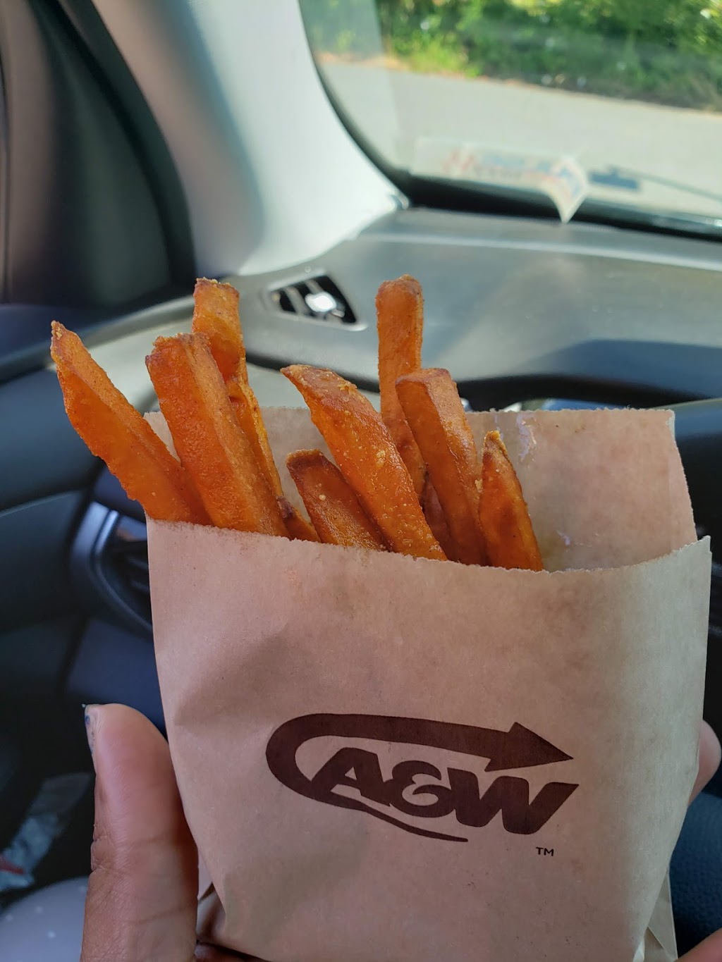 A&W Canada | 8488 120 St, Surrey, BC V3W 3N5, Canada | Phone: (604) 594-3078