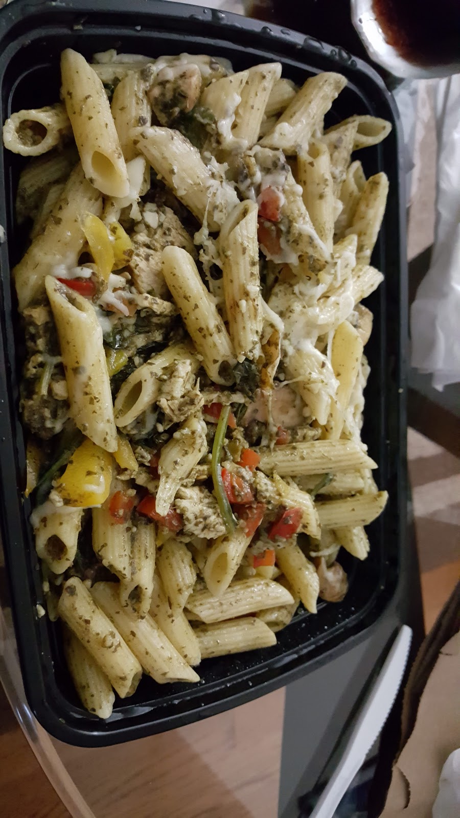 Rosas Pasta Express | 271 Old Kingston Rd, Scarborough, ON M1C 1B4, Canada | Phone: (647) 351-1777