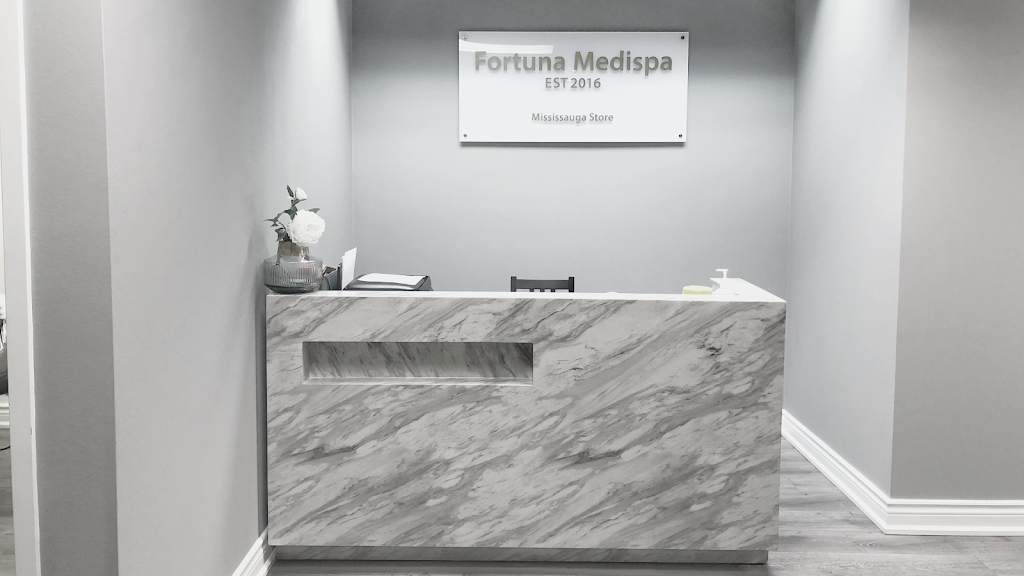 Fortuna massage &medical spa | 303-3660 Hurontario St, Mississauga, ON L5B 3C4, Canada | Phone: (647) 325-5668