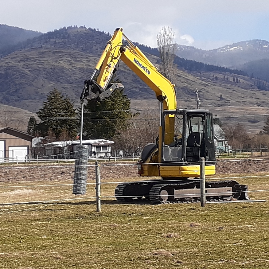 Summit Fence Inc. | 830 Gilpin Rd, Grand Forks, BC V0H 1H9, Canada | Phone: (250) 443-1441