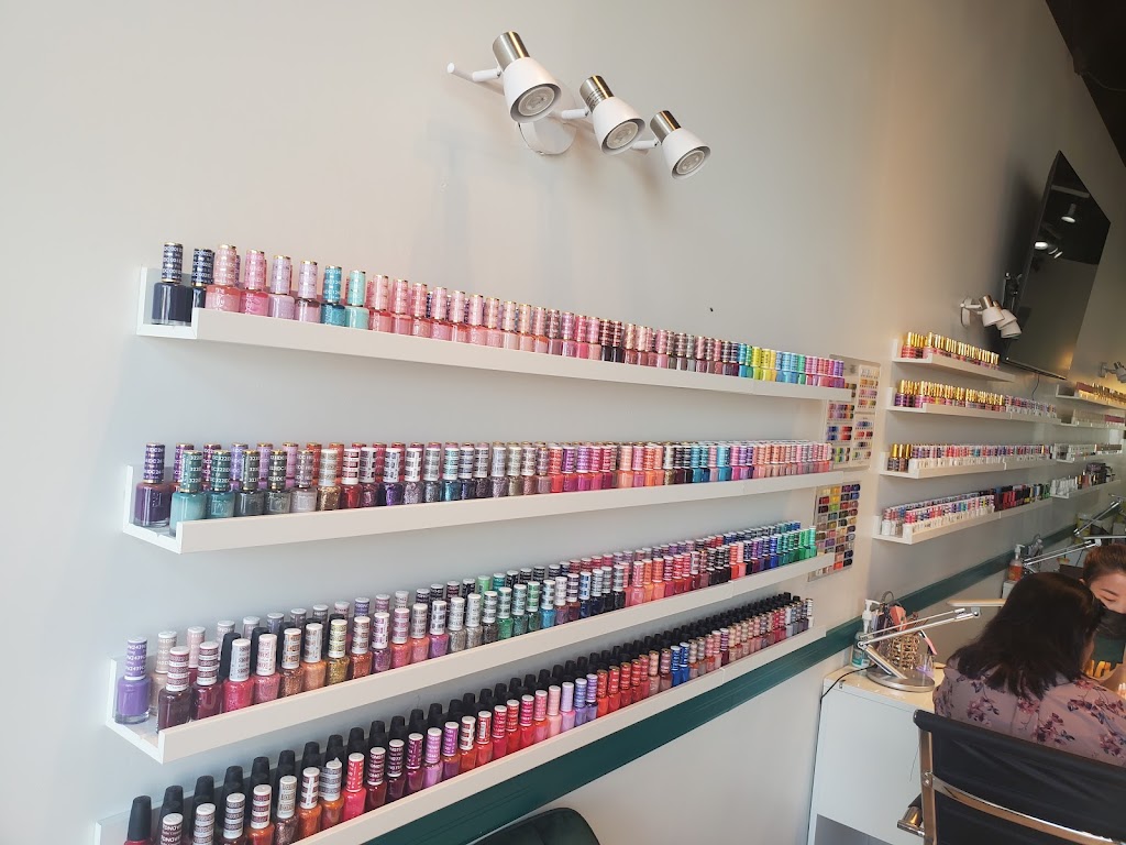 Stella Nails & Spa | 6309 Bowness Rd NW, Calgary, AB T3B 0E4, Canada | Phone: (403) 830-7887