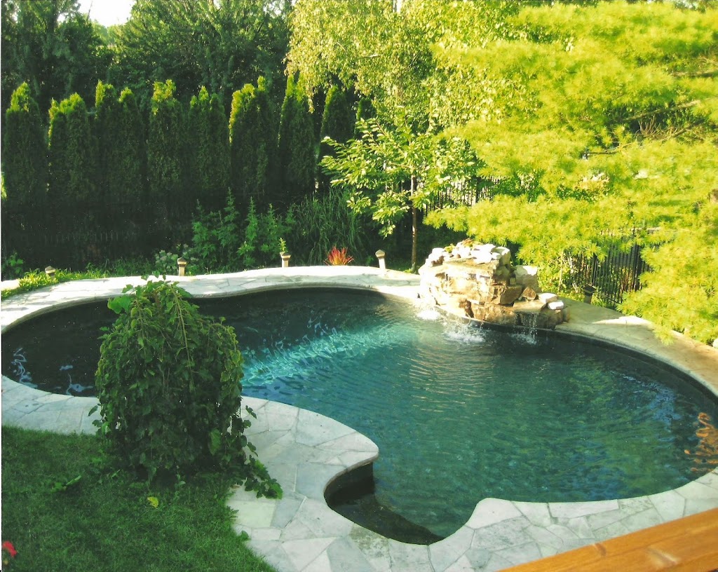 Rosehill Pools | 54 Windsor Dr, Whitchurch-Stouffville, ON L4A 7X3, Canada | Phone: (905) 642-2121