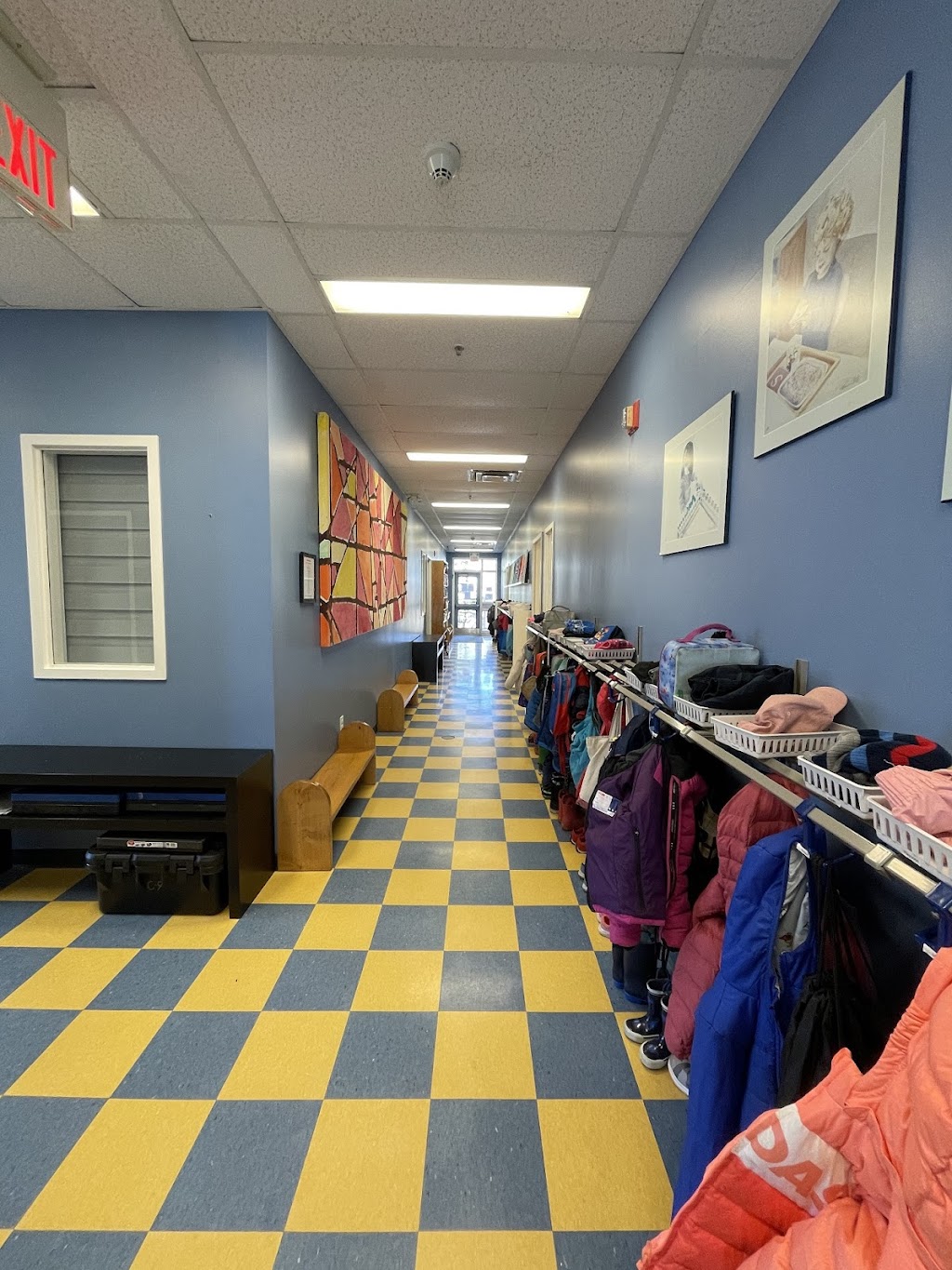 Victoria Montessori School | 14 Stone Rd, Aurora, ON L4G 6X9, Canada | Phone: (905) 726-2110