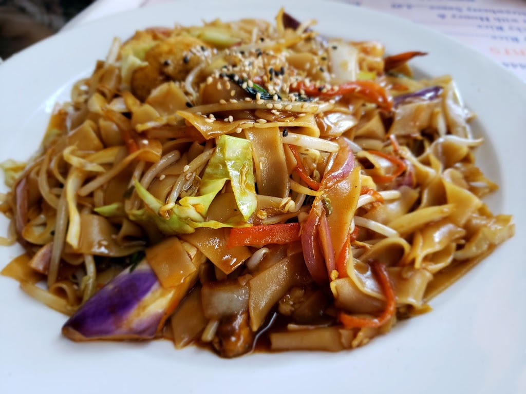 Golden Mango Thai Cuisine | 3-444 Holland St W, Bradford, ON L3Z 0G1, Canada | Phone: (905) 551-8988