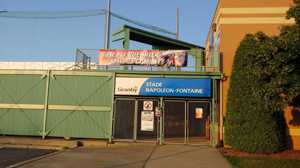 Stade De Baseball Napoleon | 715 Rue Maisonneuve, Granby, QC J2J 1P5, Canada | Phone: (450) 777-1315