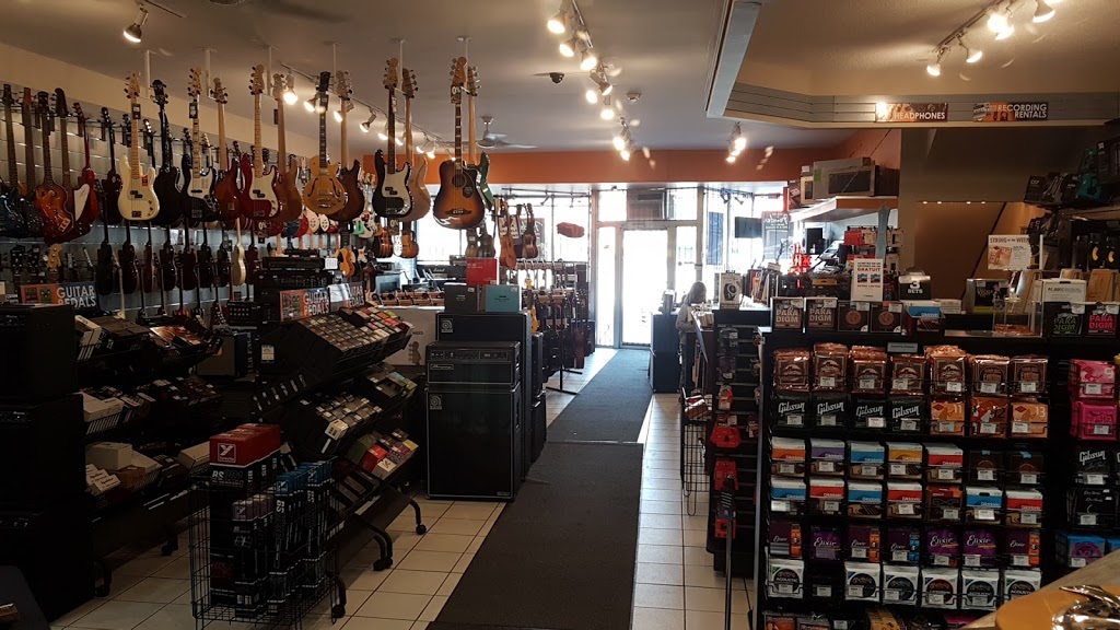 Long & McQuade Musical Instruments | 20 Grote St, St. Catharines, ON L2N 2E8, Canada | Phone: (905) 684-2961