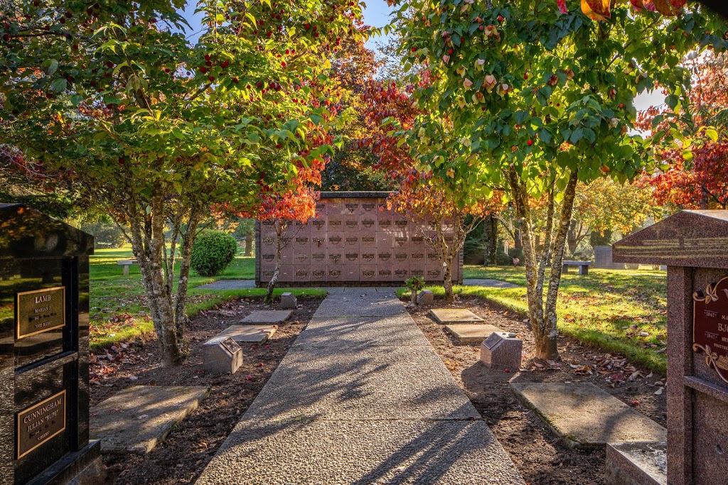 Cedar Valley Memorial Gardens | 2347 Cedar Rd, Nanaimo, BC V9X 1J7, Canada | Phone: (250) 722-2244