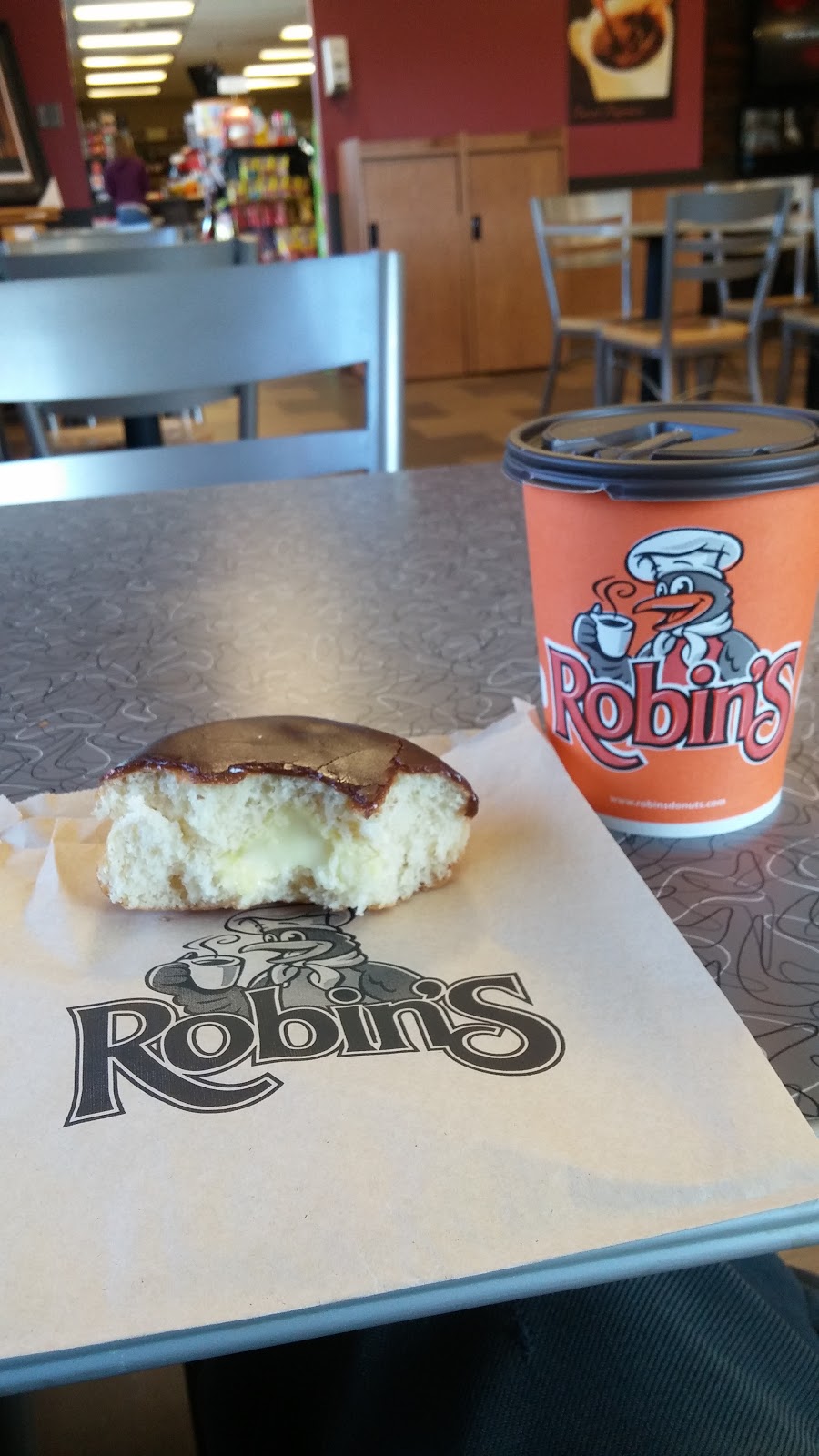 Robins Donuts | 1 Main Rd, 11 Trans-Canada Hwy, Arnolds Cove, NL A0B 1A0, Canada | Phone: (709) 463-1020