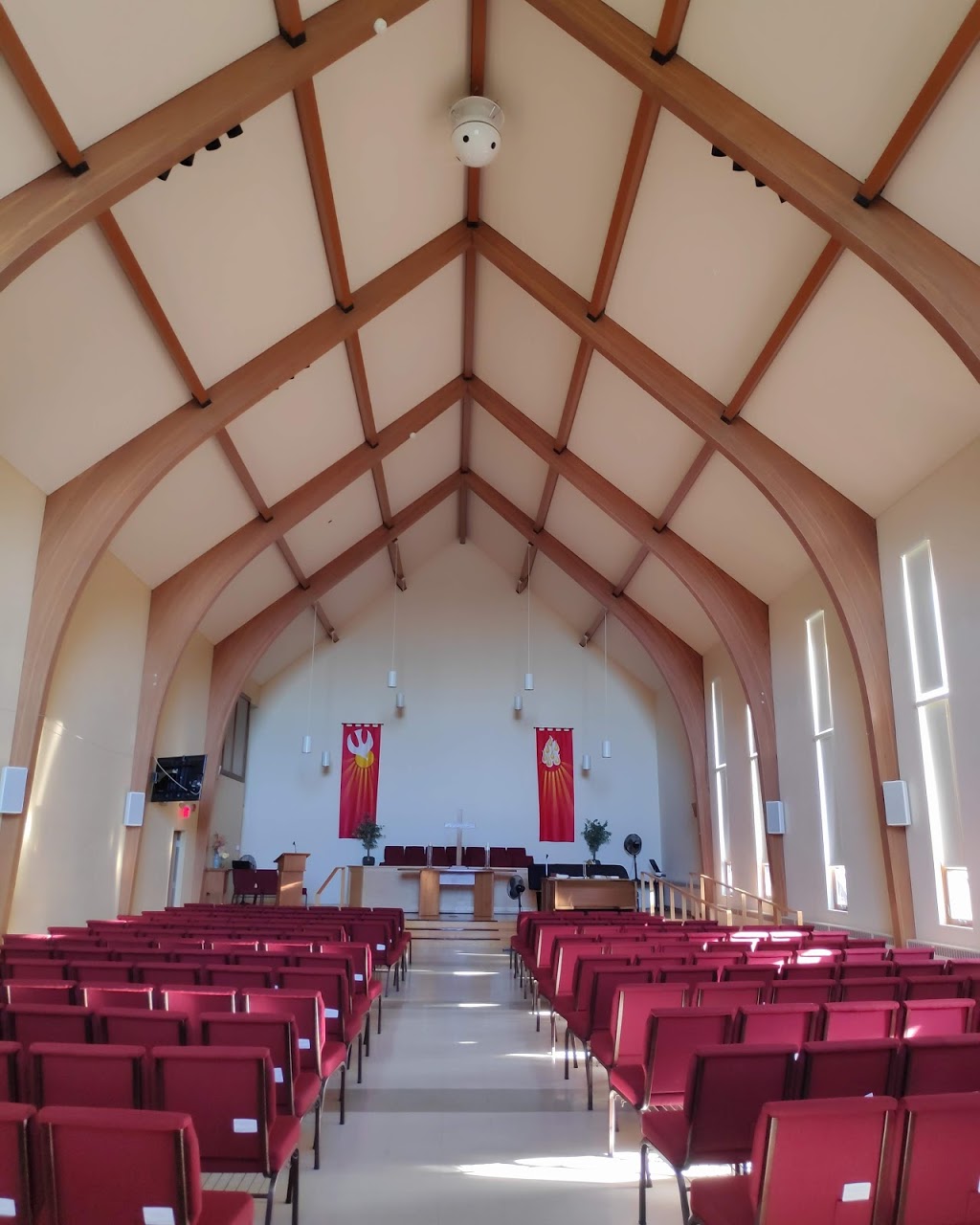 Scarborough Bluffs United Church | 3739 Kingston Rd, Scarborough, ON M1J 3H4, Canada | Phone: (416) 267-8265