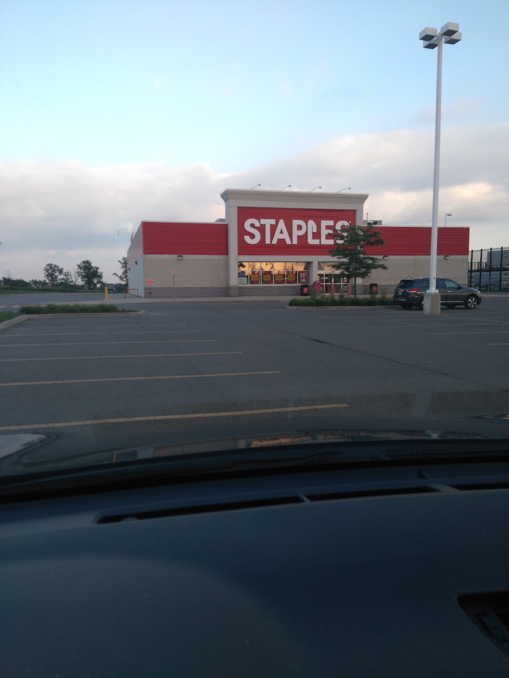 Staples Waterdown | 88 Dundas St E, Waterdown, ON L9H 0C2, Canada | Phone: (905) 689-0271