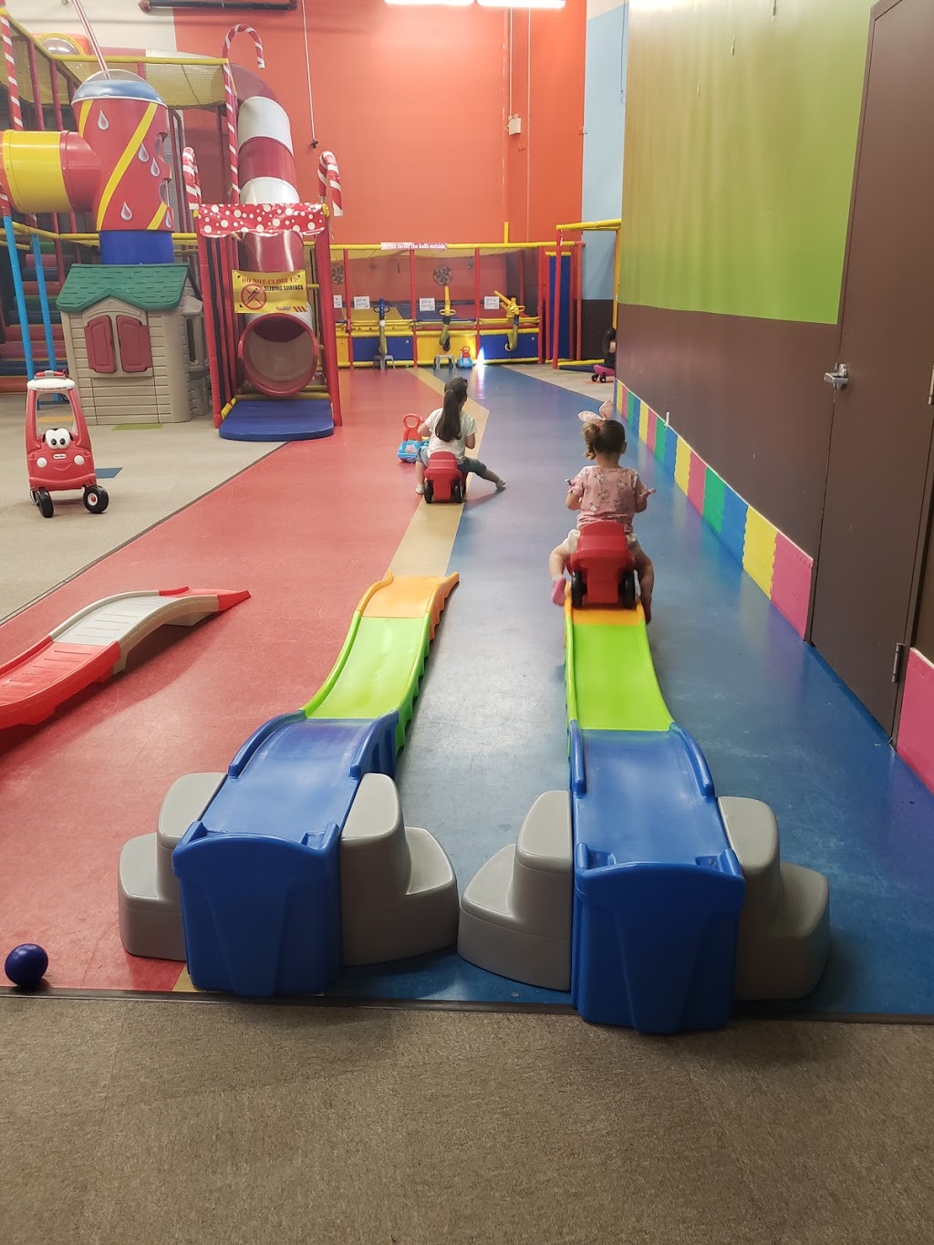 Candyland Indoor Play Centre | 311 Cityview Blvd #3, Woodbridge, ON L4H 3S7, Canada | Phone: (905) 760-0033