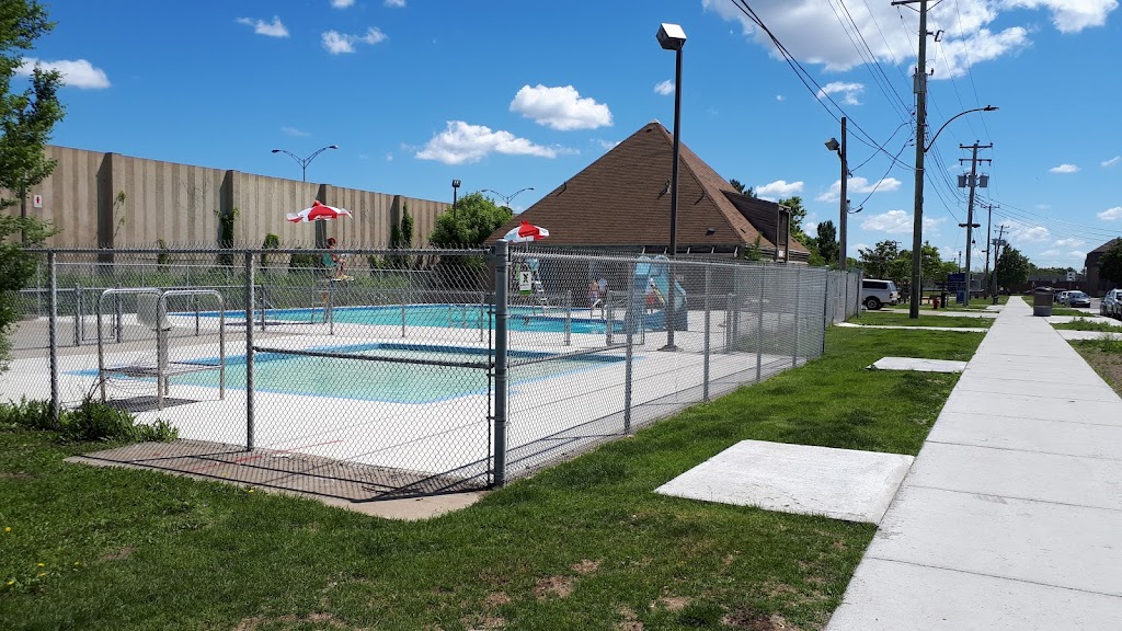 Parc Michel-Ménard | 2270 Croissant Roy, Lachine, QC H8S 1G3, Canada | Phone: (514) 634-3471