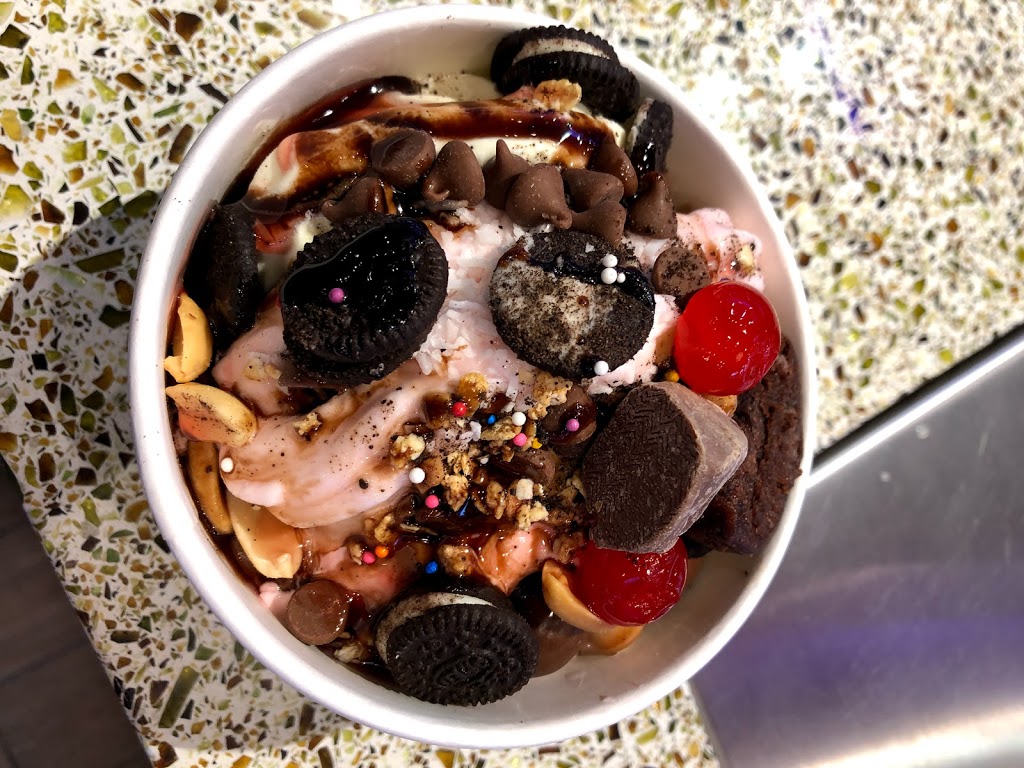 Tru Frozen Yogurt | 103, 3030 Pandosy St, Kelowna, BC V1Y 0C3, Canada | Phone: (778) 484-1424