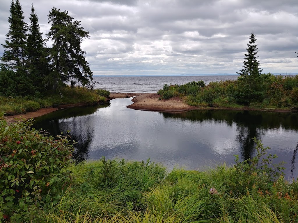 Parc national de la Pointe-Taillon | 835, Rang 3 Ouest, Saint-Henri-de-Taillon, QC G0W 2X0, Canada | Phone: (418) 347-5371