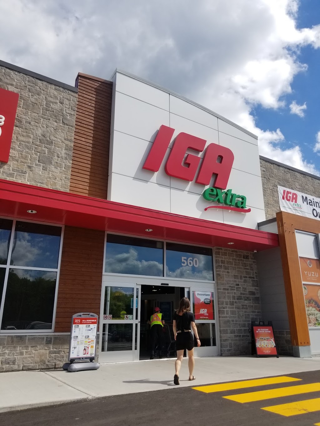 IGA | 560 Ch des Hauteurs, Saint-Hippolyte, QC J8A 1G3, Canada | Phone: (450) 224-5179