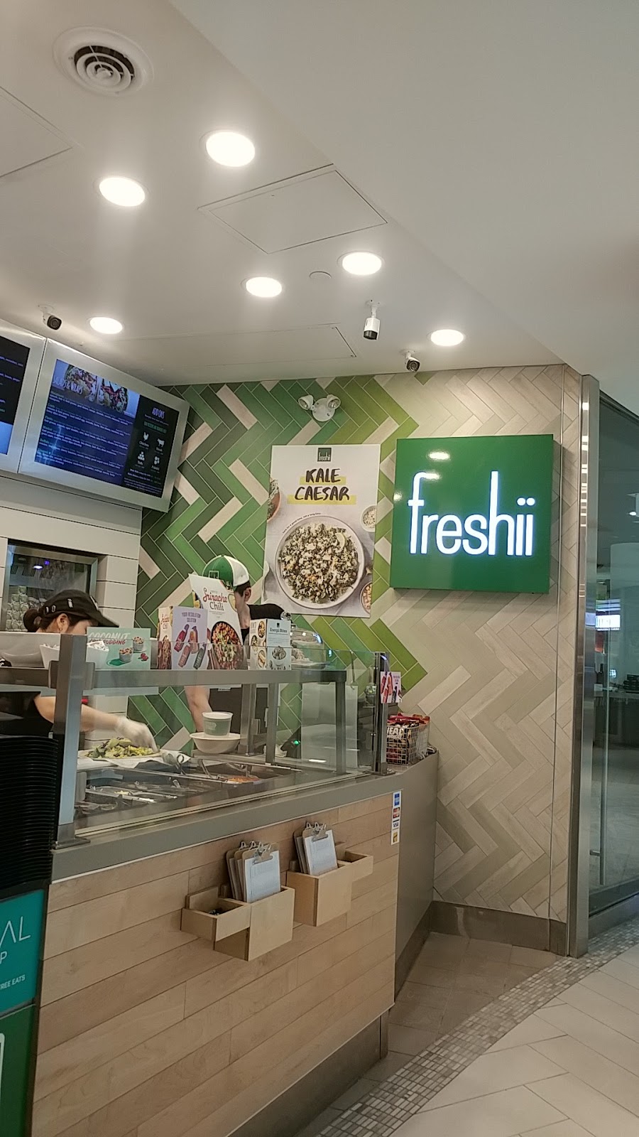 Freshii | 55 Avenue Rd, Toronto, ON M5R 3L2, Canada | Phone: (647) 794-4545