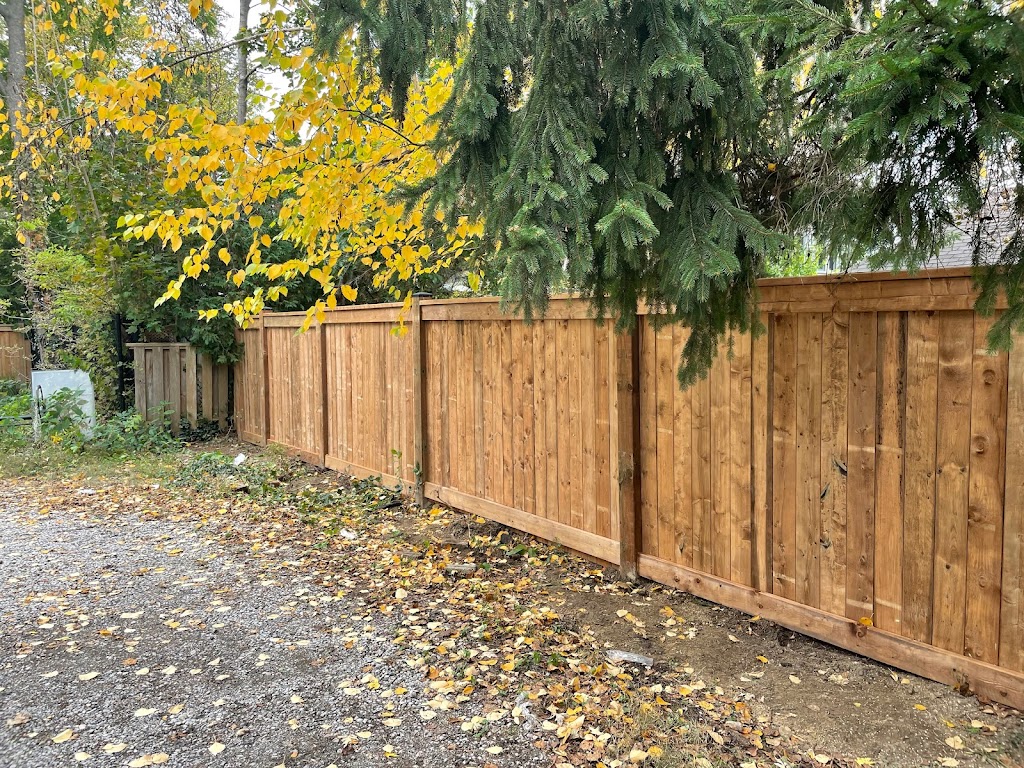 ELGIN FENCE AND DECK | 26 Bridle Path, St Thomas, ON N5R 0C1, Canada | Phone: (519) 520-0348