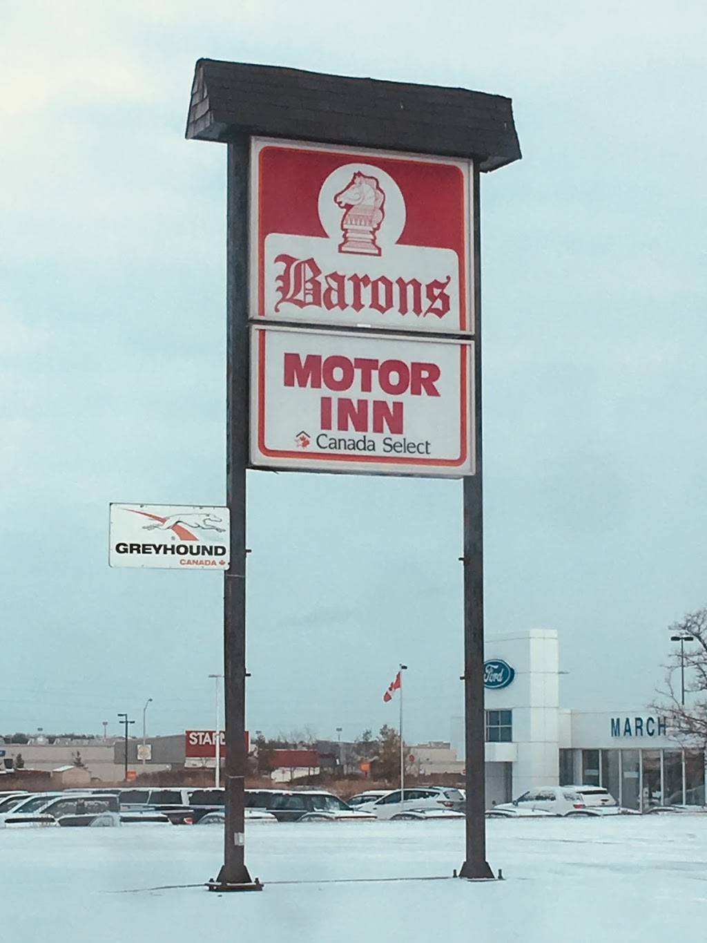 Barons Motor Inn | 10451 ON-7, Carleton Place, ON K7C 2N4, Canada | Phone: (613) 257-4002