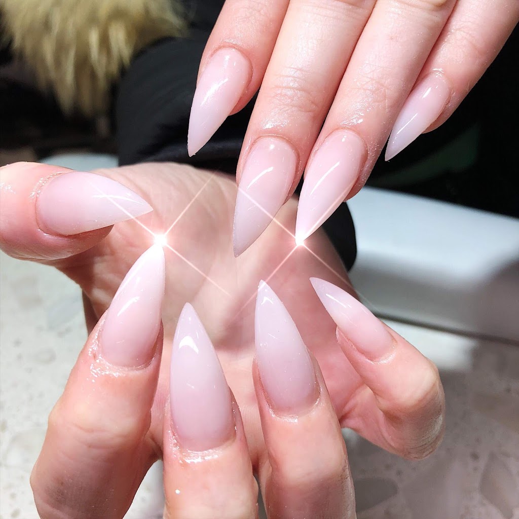 Studio Nails | 760 Danforth Ave, Toronto, ON M4J 1L2, Canada | Phone: (647) 349-2252